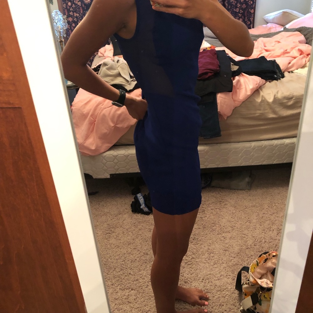 Dress - Picture 3 of 5